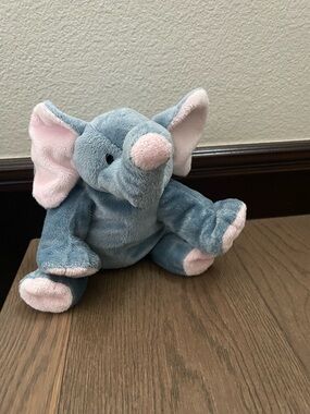 Ty Pluffies "Winks" the Elephant plush toy